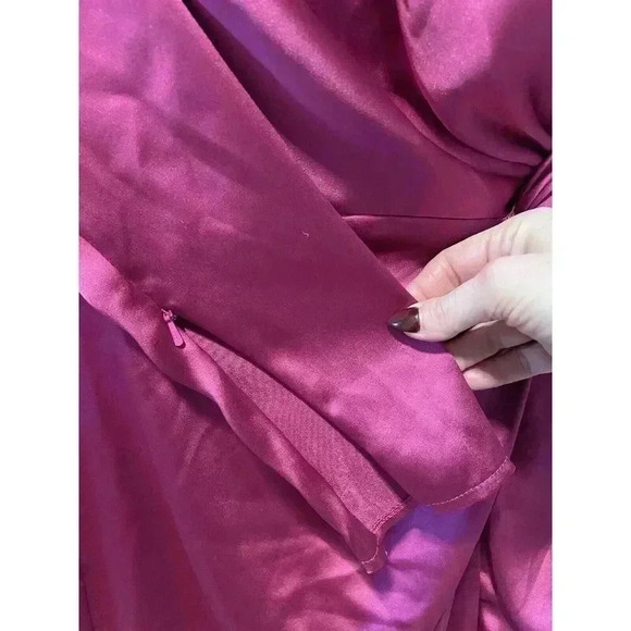 New Ieena Mac Duggal Magenta Side Twist Long Sleeve Satin Sheath Dress Size 6 - Picture 9 of 11